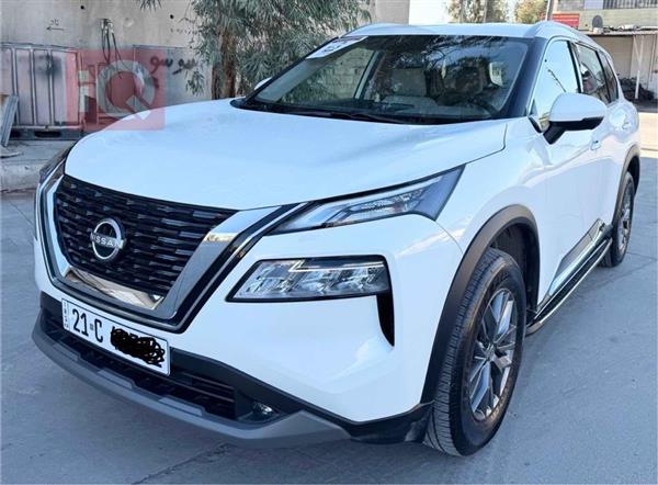 Nissan for sale in Iraq